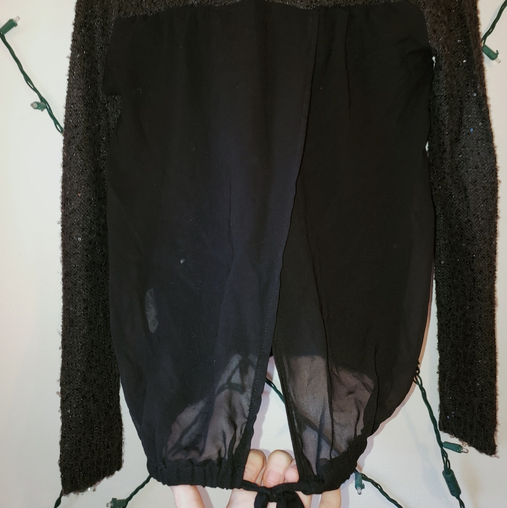 Sweater - Picture 3 of 4
